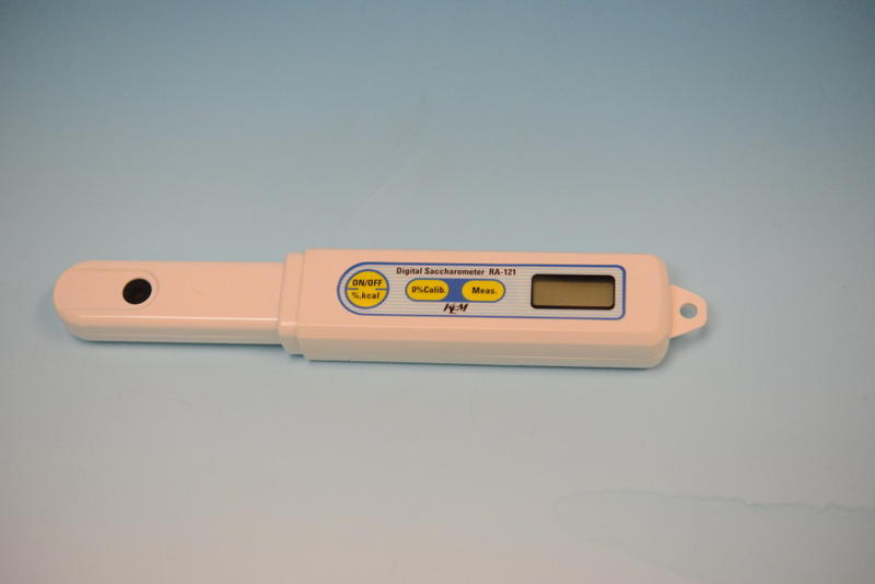 KEM Digital Sacharometer (refractometer)